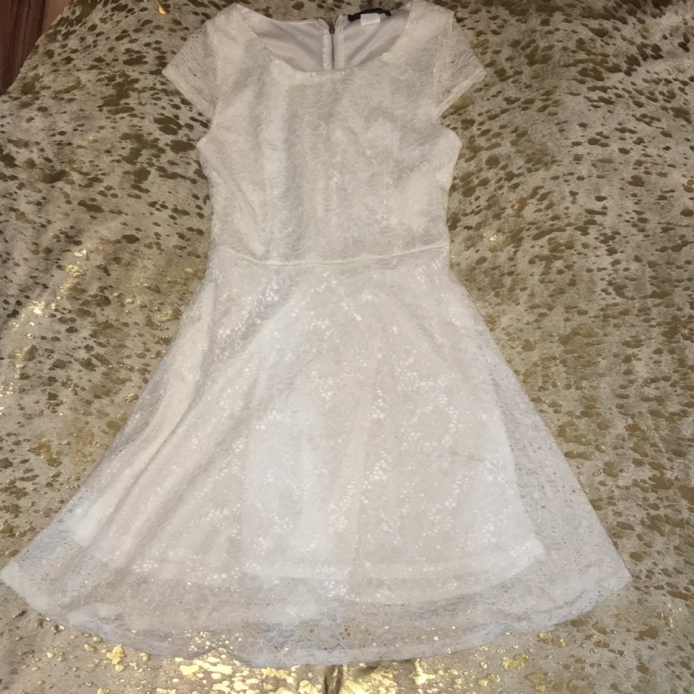 Sheer white lace cap sleeve dress S/M zipper back